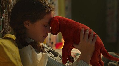 Mehr zum Film „Clifford - Der große rote Hund“ Szenenbild aus dem Film „Clifford - Der große rote Hund“